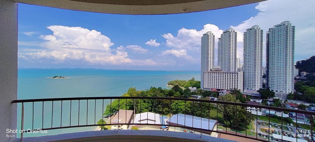 Апартаменты Sea View Paradise Танджунг-Бунга Экстерьер фото